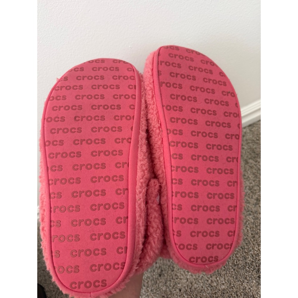 Crocs Classic Cozzzy Slippers – Hot Blush Pink – Women's 10 / Men's 8 - Picture 7 of 8
